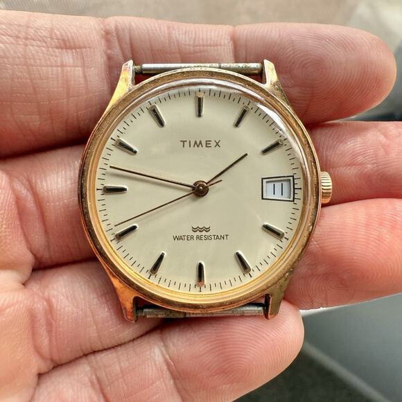 Vintage ‘92 TIMEX Men’s 36mm Mechanical Wind Round Watch Gold Tone Case RUNNING - Picture 1 of 6